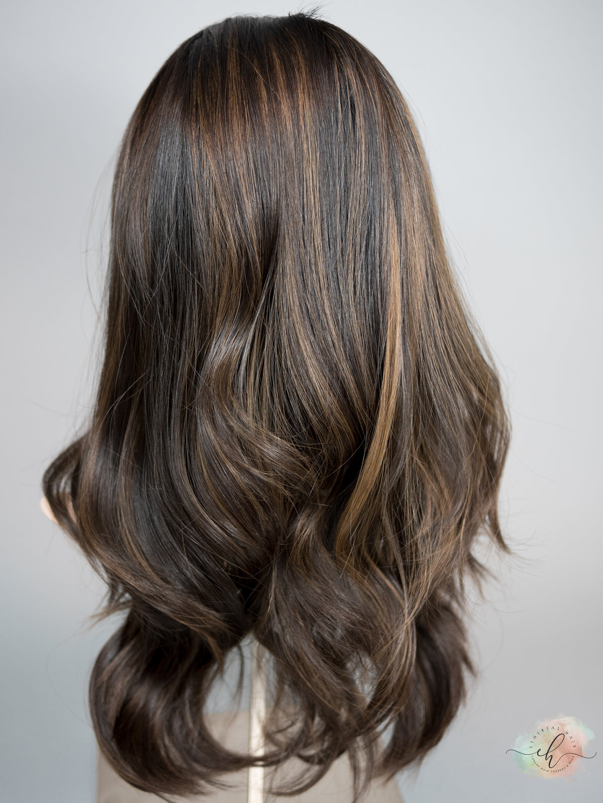 “LARK" Premium Pony Wig: Sz. M, 24"