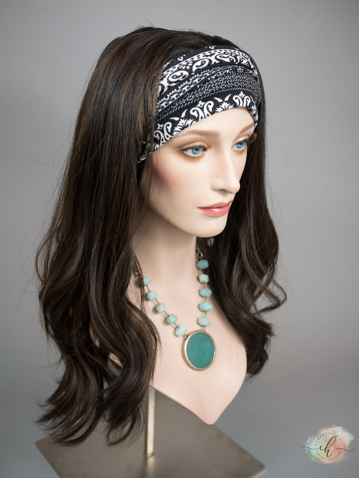 “LARK" Premium Pony Wig: Sz. M, 24"