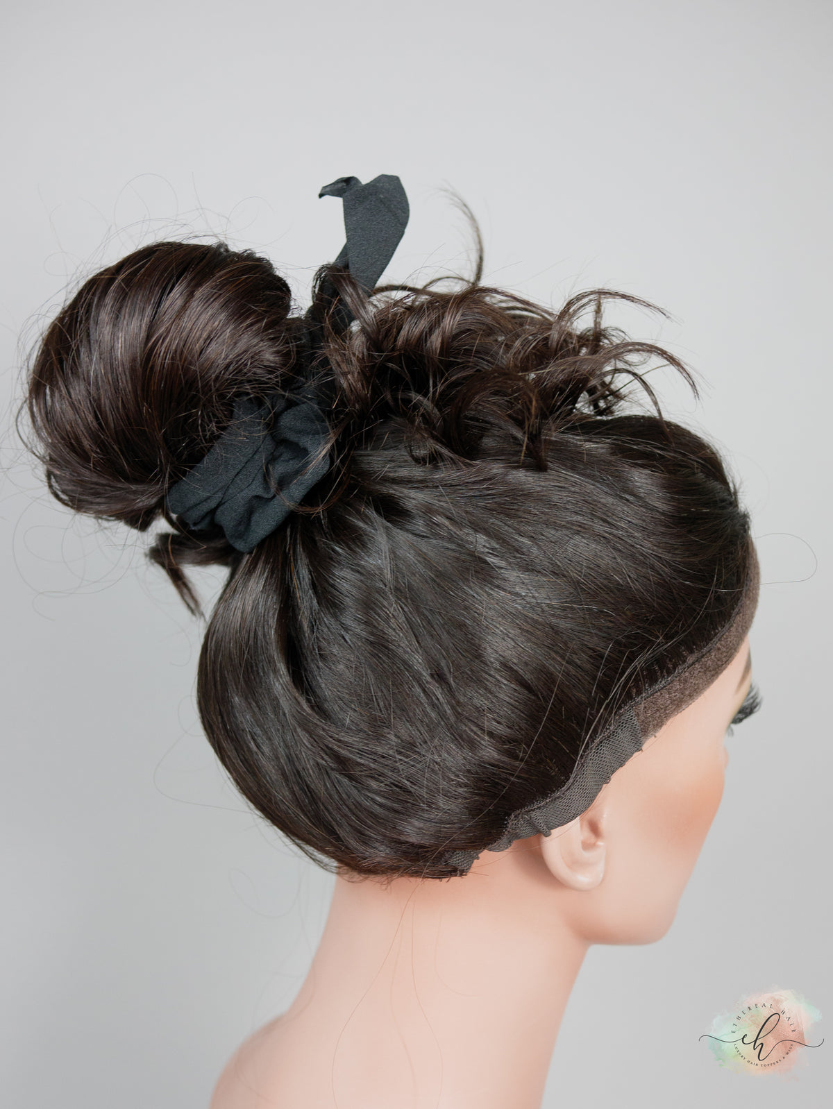 “LARK" Premium Pony Wig: Sz. M, 21", Curly