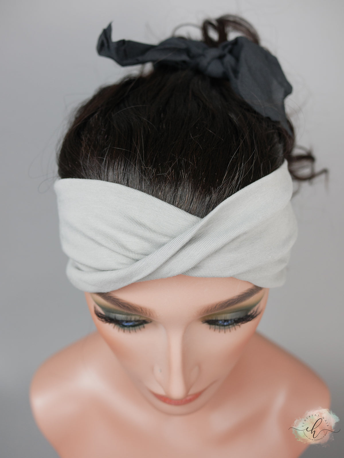 “LARK" Premium Pony Wig: Sz. M, 21", Curly