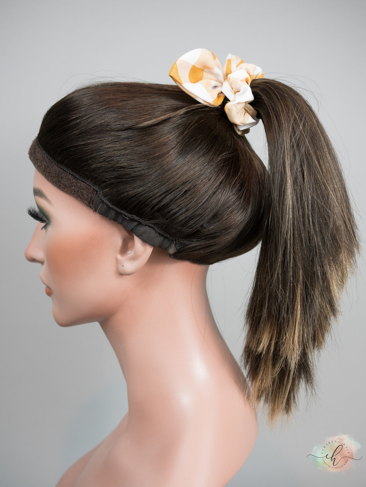 "WYNONNA" Premium Pony Wig: Sz. L, 23"