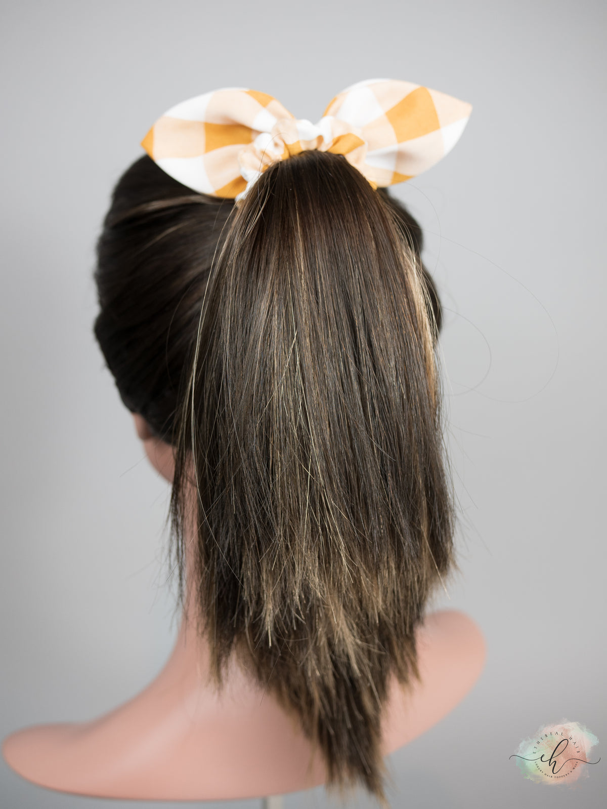 "WYNONNA" Premium Pony Wig: Sz. L, 23"