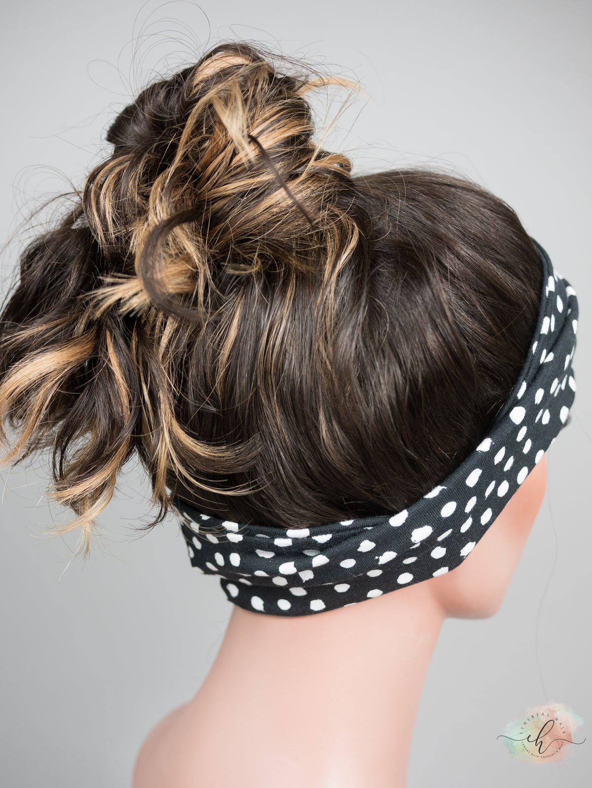 "WYNONNA" Premium Pony Wig: Sz. L, 22", Curly
