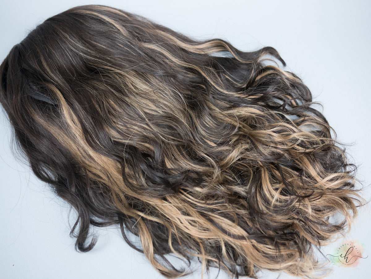 "WYNONNA" Premium Pony Wig: Sz. L, 22", Curly