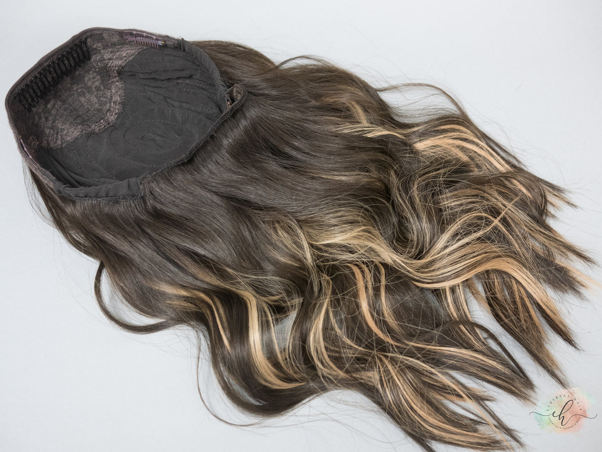 "WYNONNA" Premium Pony Wig: Sz. M, 22"