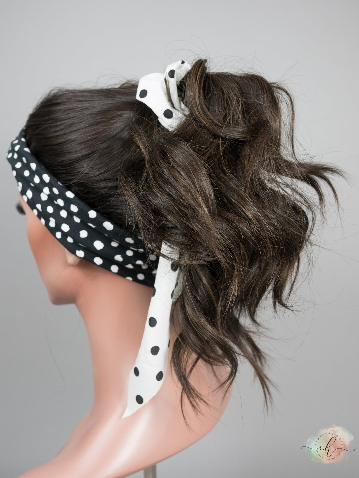 “LARK" Premium Pony Wig: Sz. M, 21-22"