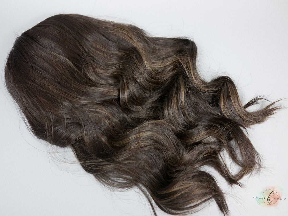 “LARK" Premium Pony Wig: Sz. M, 21-22"