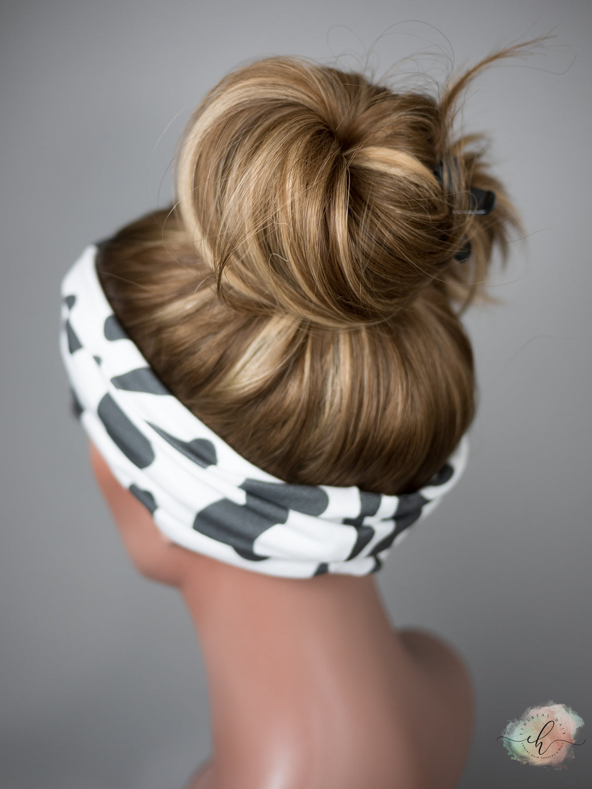 “GEORGIA" Premium Pony Wig: Sz. L, 23"