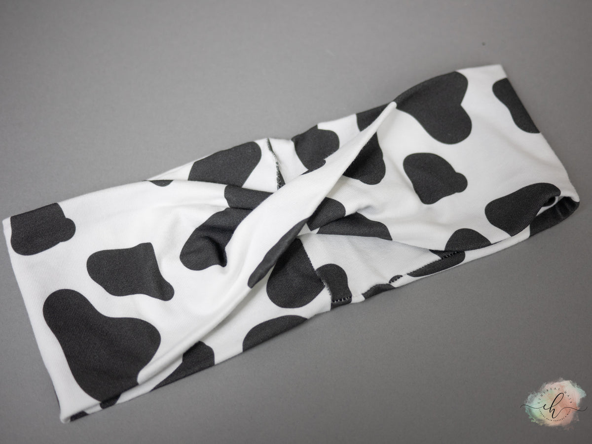 “GEORGIA" Premium Pony Wig: Sz. M, 23"