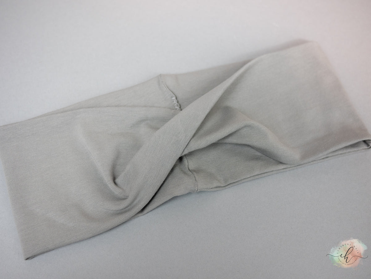 “CALLA" Premium Pony Wig: Sz. S/M, 23"