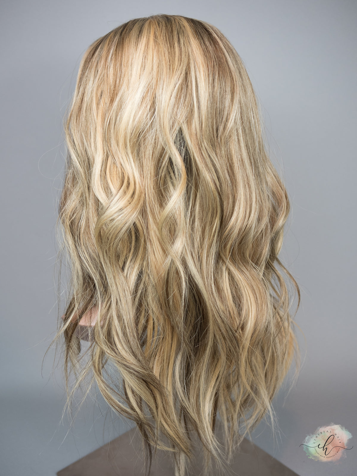 “MILAN" Premium Pony Wig: Sz. M, 24"