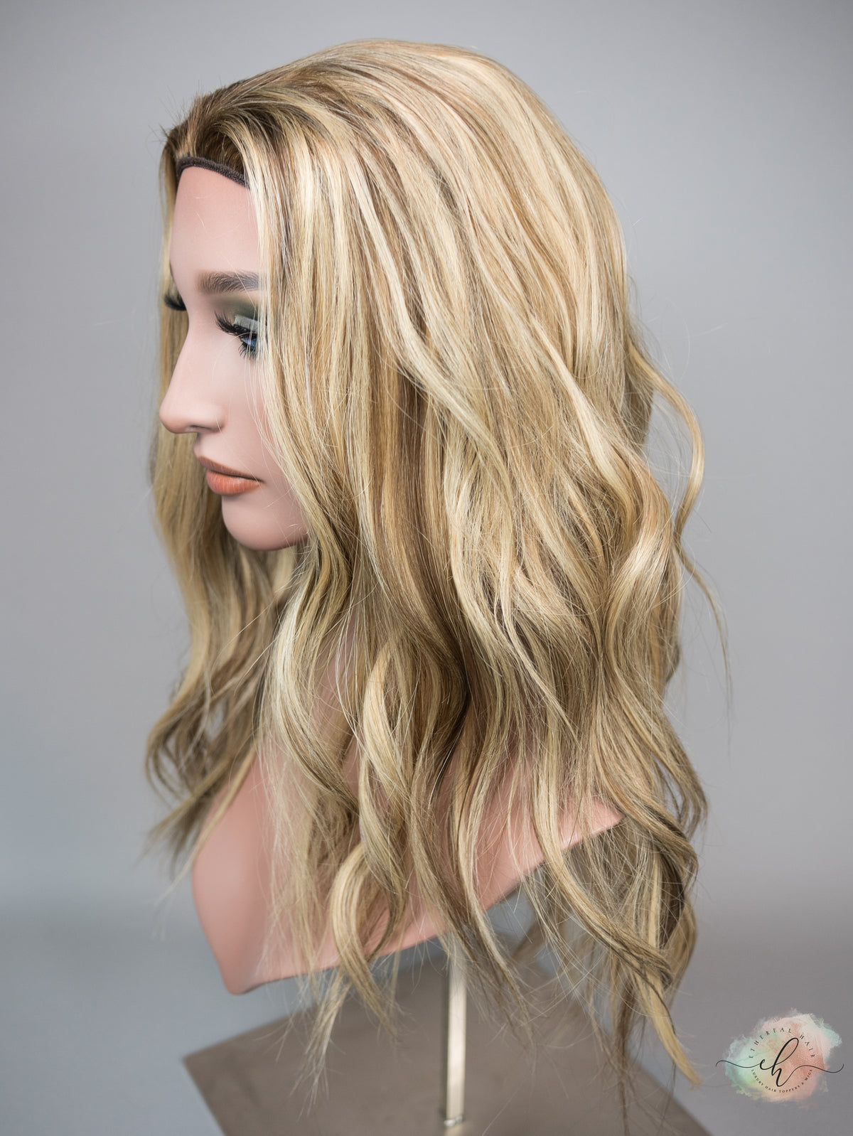 “MILAN" Premium Pony Wig: Sz. M, 24"