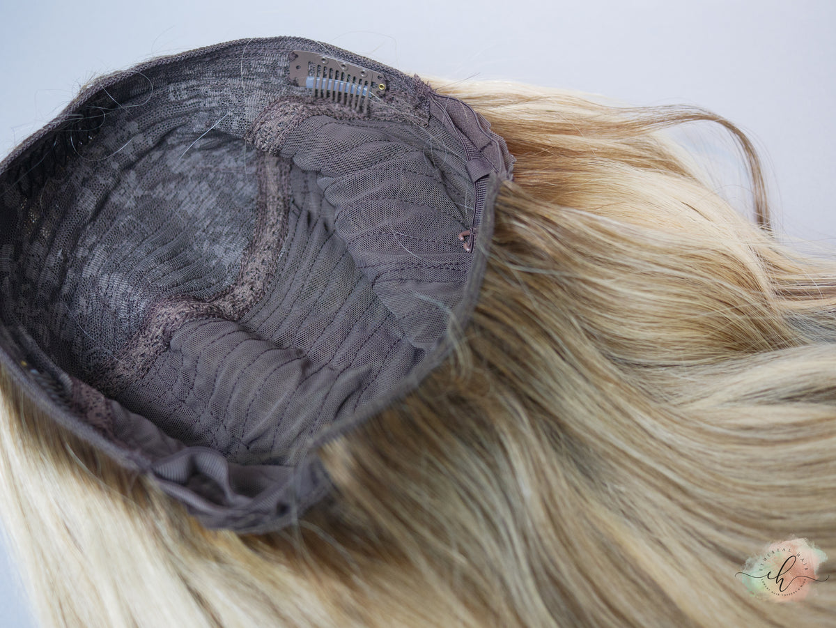 “MILAN" Premium Pony Wig: Sz. M, 24"