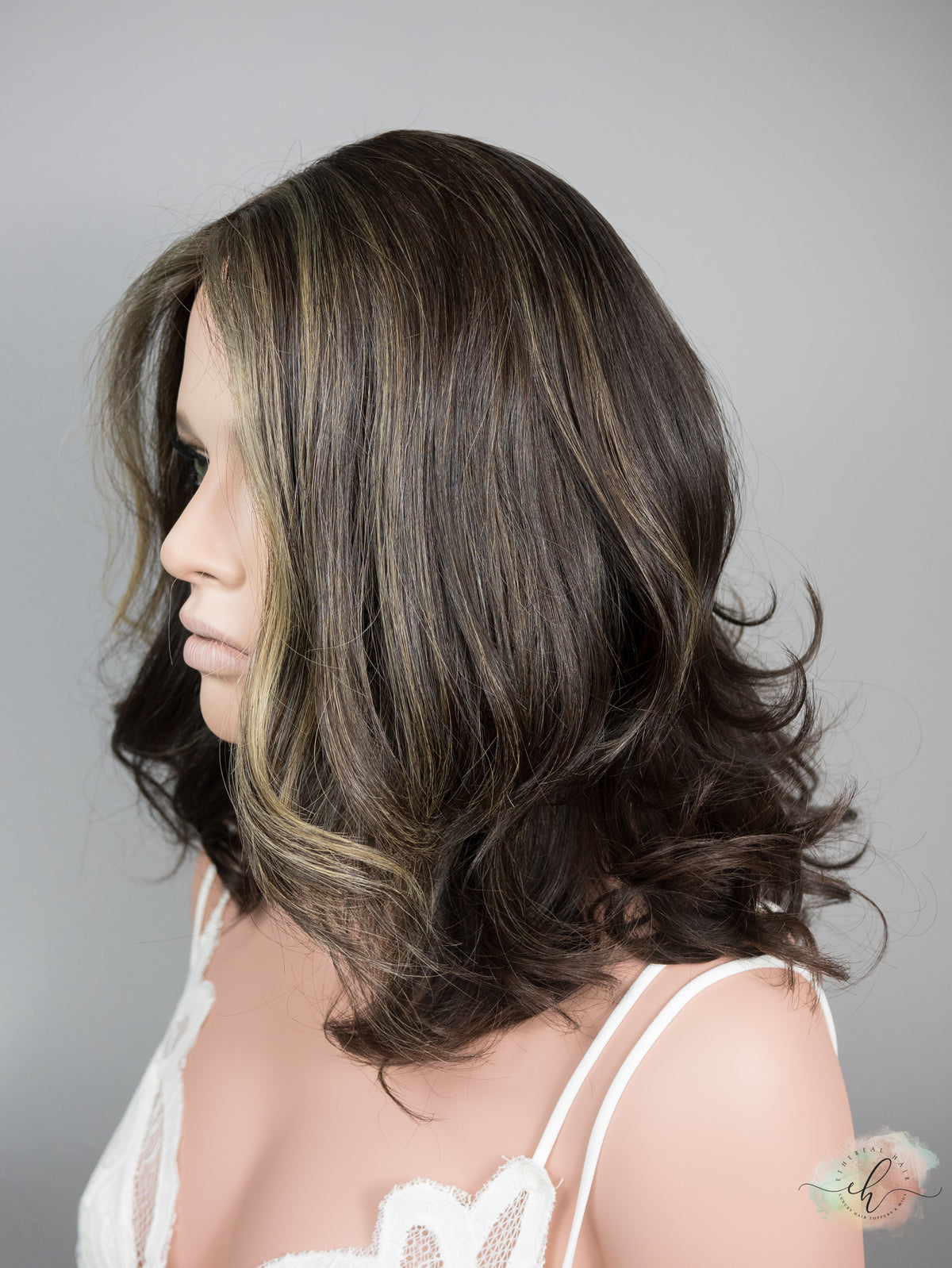 FLASH SALE "TIMELESS MOMENT" Exquisite Wig: Silk Top, Sz. M, 14" LOB