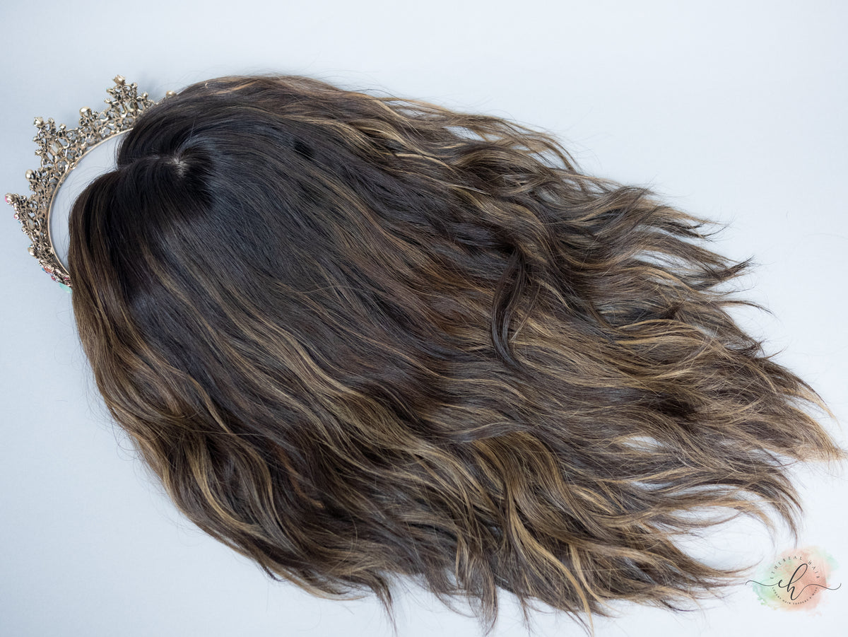 “SHINE WITHIN&quot; Exquisite Topper: Silk Top, 9x9, 21-22&quot;, Wavy