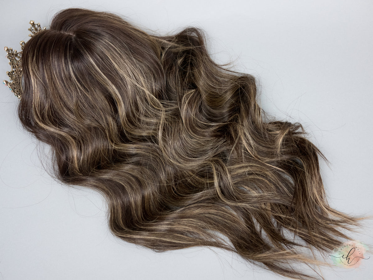 “DEIDRA" Premium Wig: Silk Top Lace Front, Sz. M/L, 26"