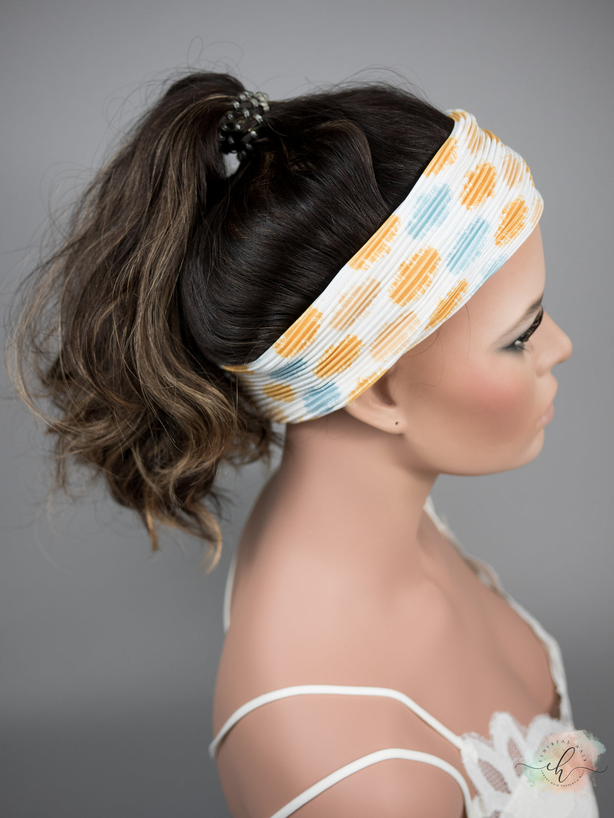 “REESE" Premium Pony Wig: Sz. M, 21", Wavy