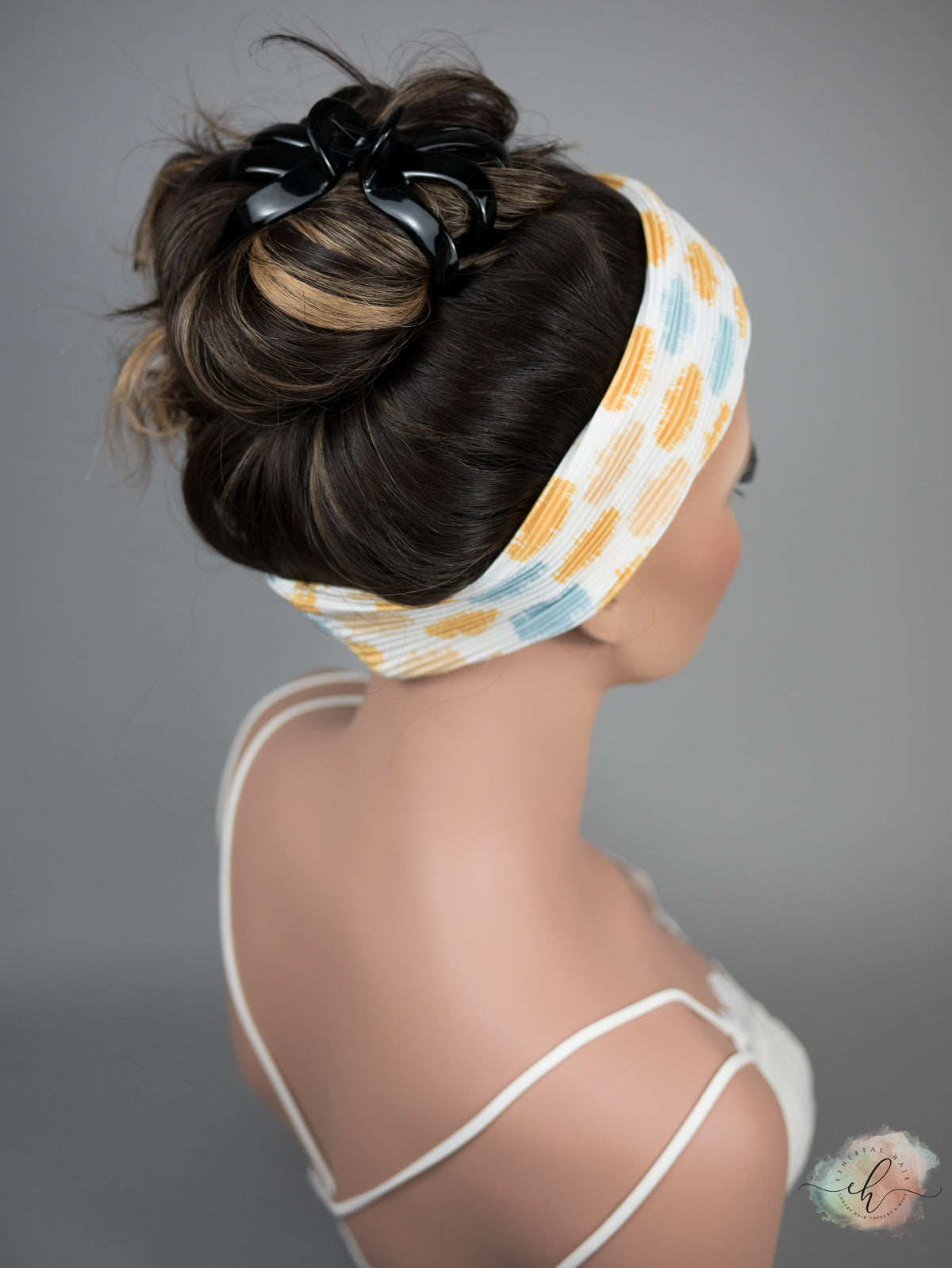 “REESE" Premium Pony Wig: Sz. M, 21", Wavy