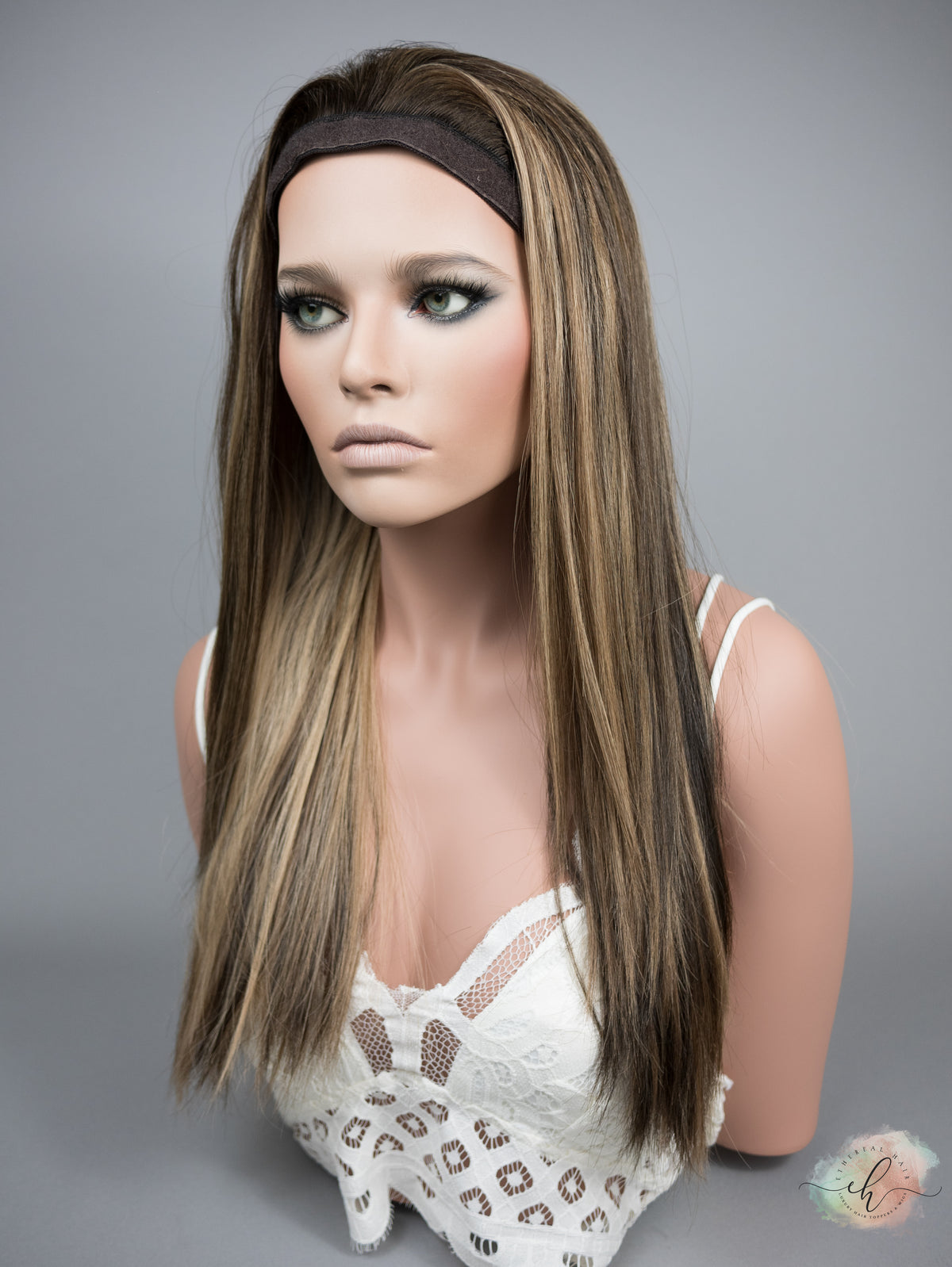 “COVE" Premium Pony Wig: Sz. L, 24"