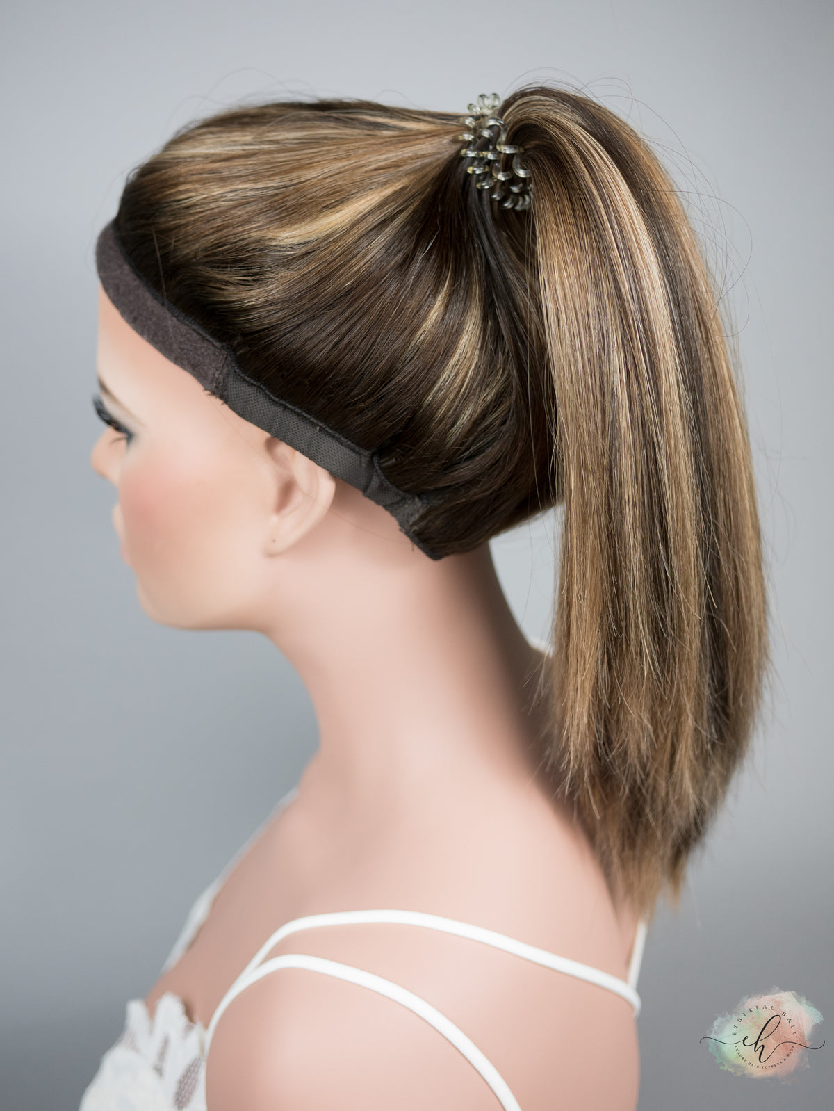 “COVE" Premium Pony Wig: Sz. L, 24"