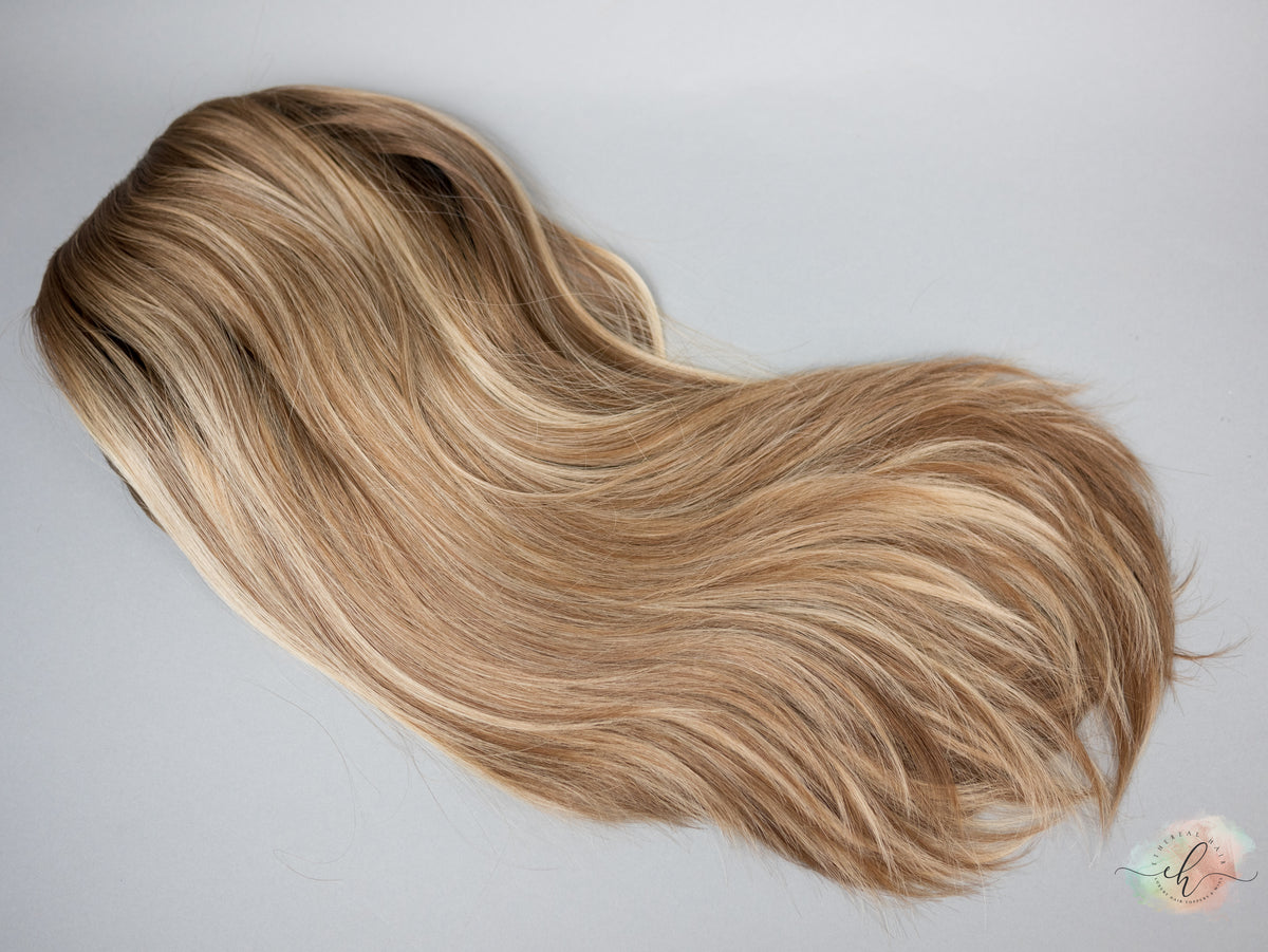 “SLOAN&quot; Premium Pony Wig: Sz. L, 22&quot;