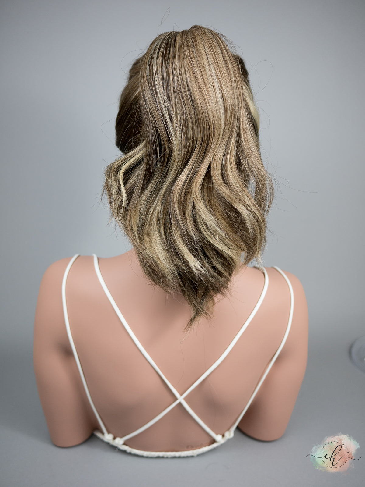 “BIRCH" Premium Pony Wig: Sz. M, 24"
