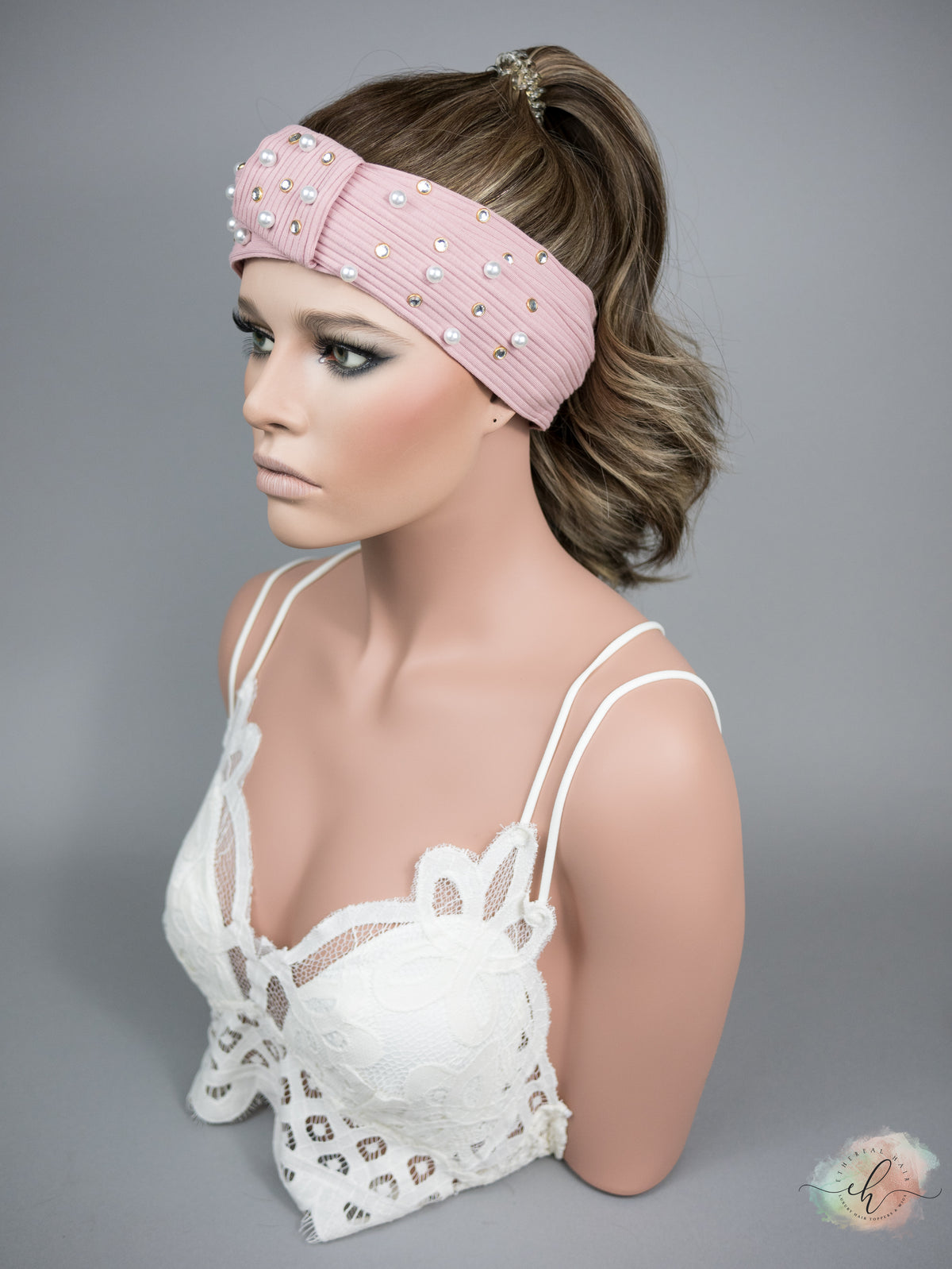 “BIRCH" Premium Pony Wig: Sz. M, 24"