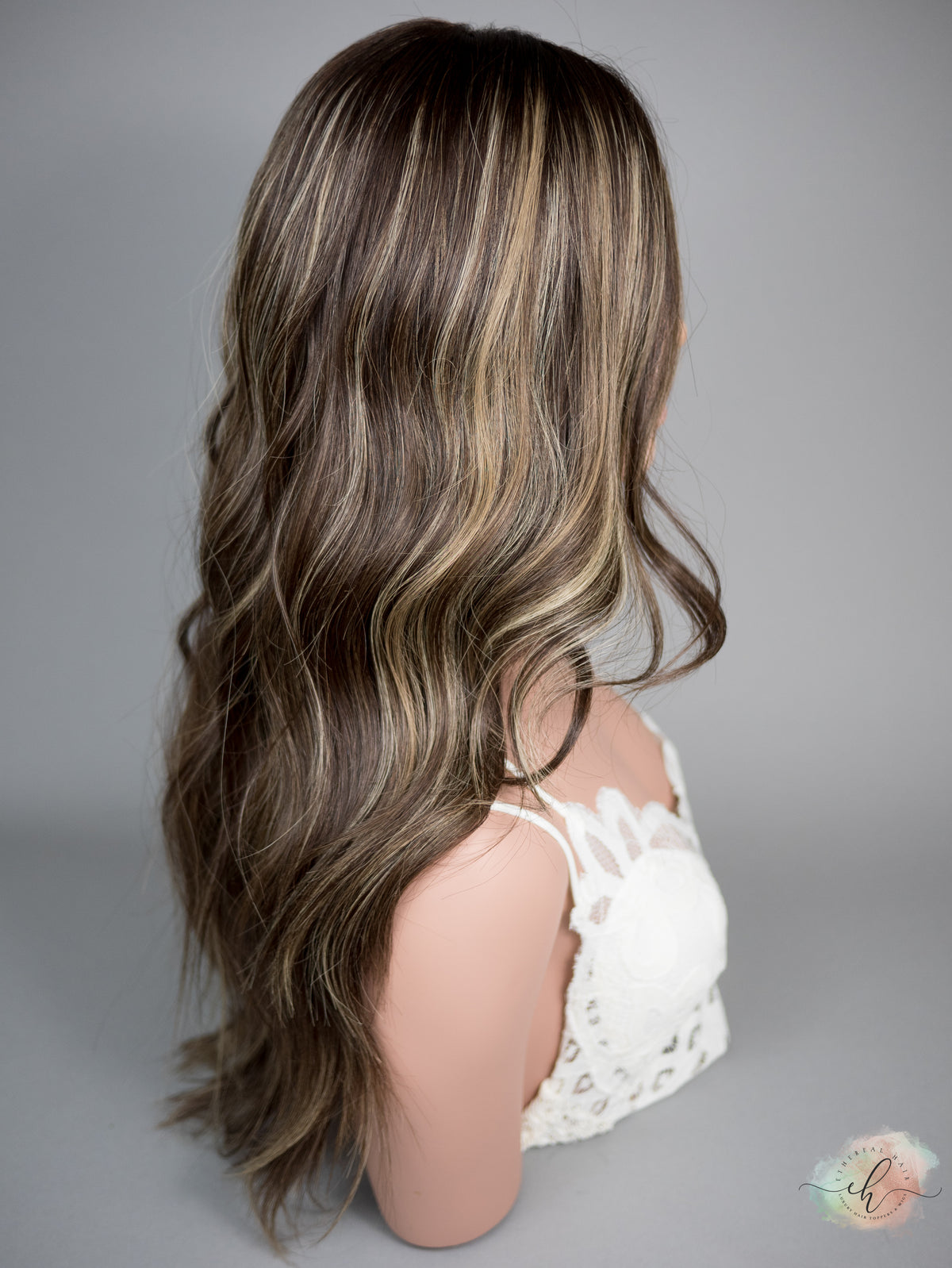 “DEIDRA" Premium Wig: Silk Top Lace Front, Sz. M, 27"