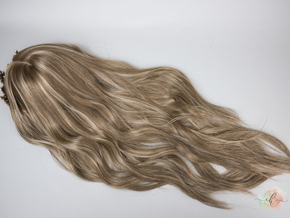 “CHARLOTTE HIGHLIGHT" Premium Topper: Silk Top, 9x9, 26"