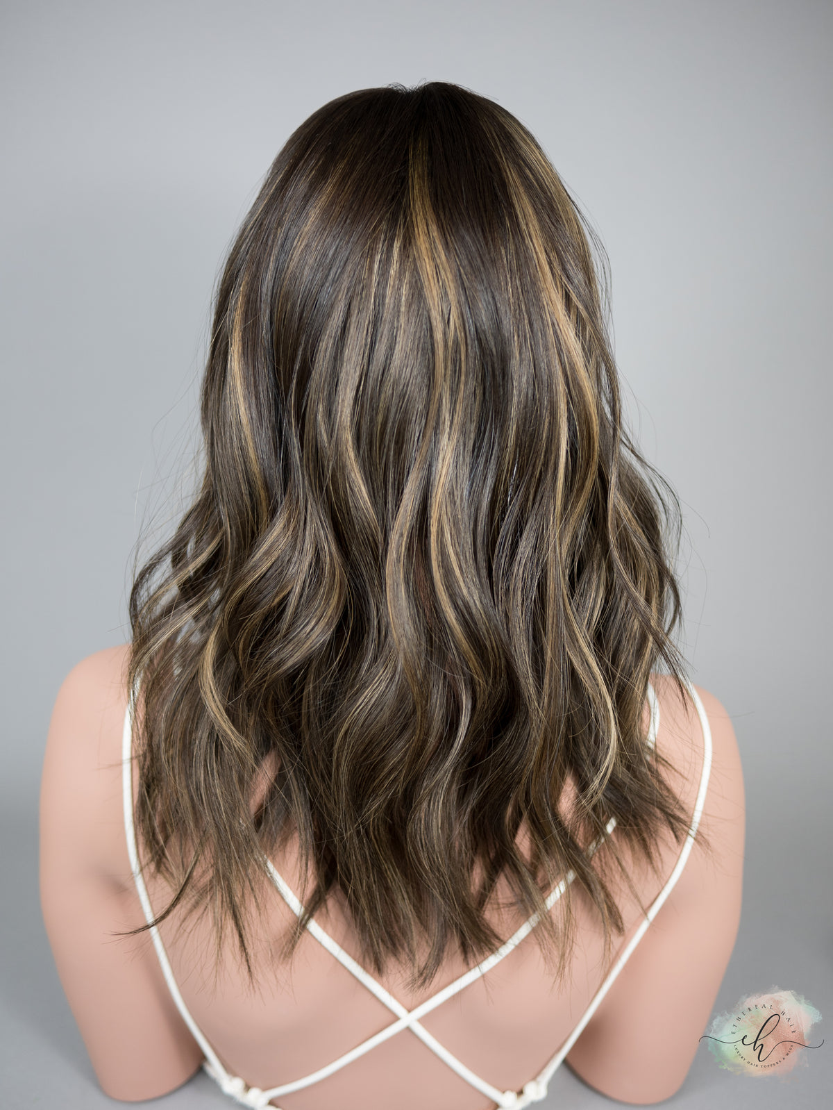 “ROMY&quot; Premium Topper: Silk Top, 9x9, 17&quot;, Layered