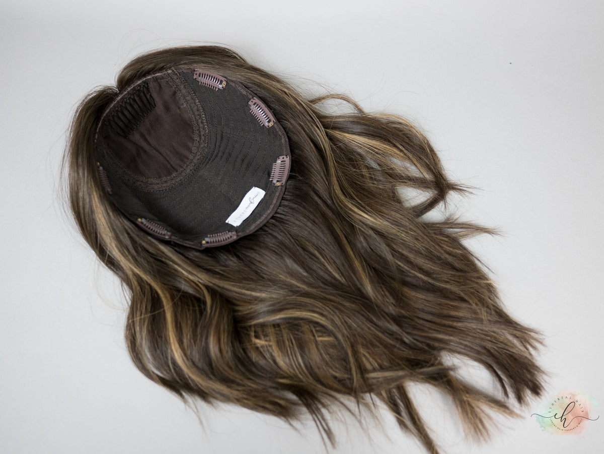 “ROMY&quot; Premium Topper: Silk Top, 9x9, 17&quot;, Layered