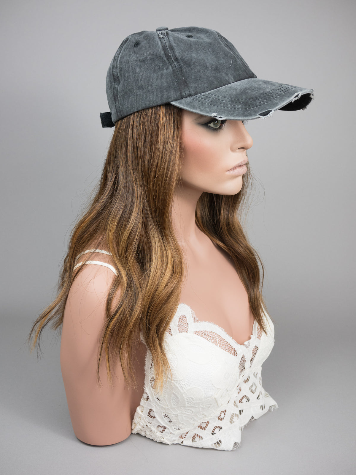 &quot;HAZEL&quot; Premium HAT FALL Wig: Sz. M, 20&quot;