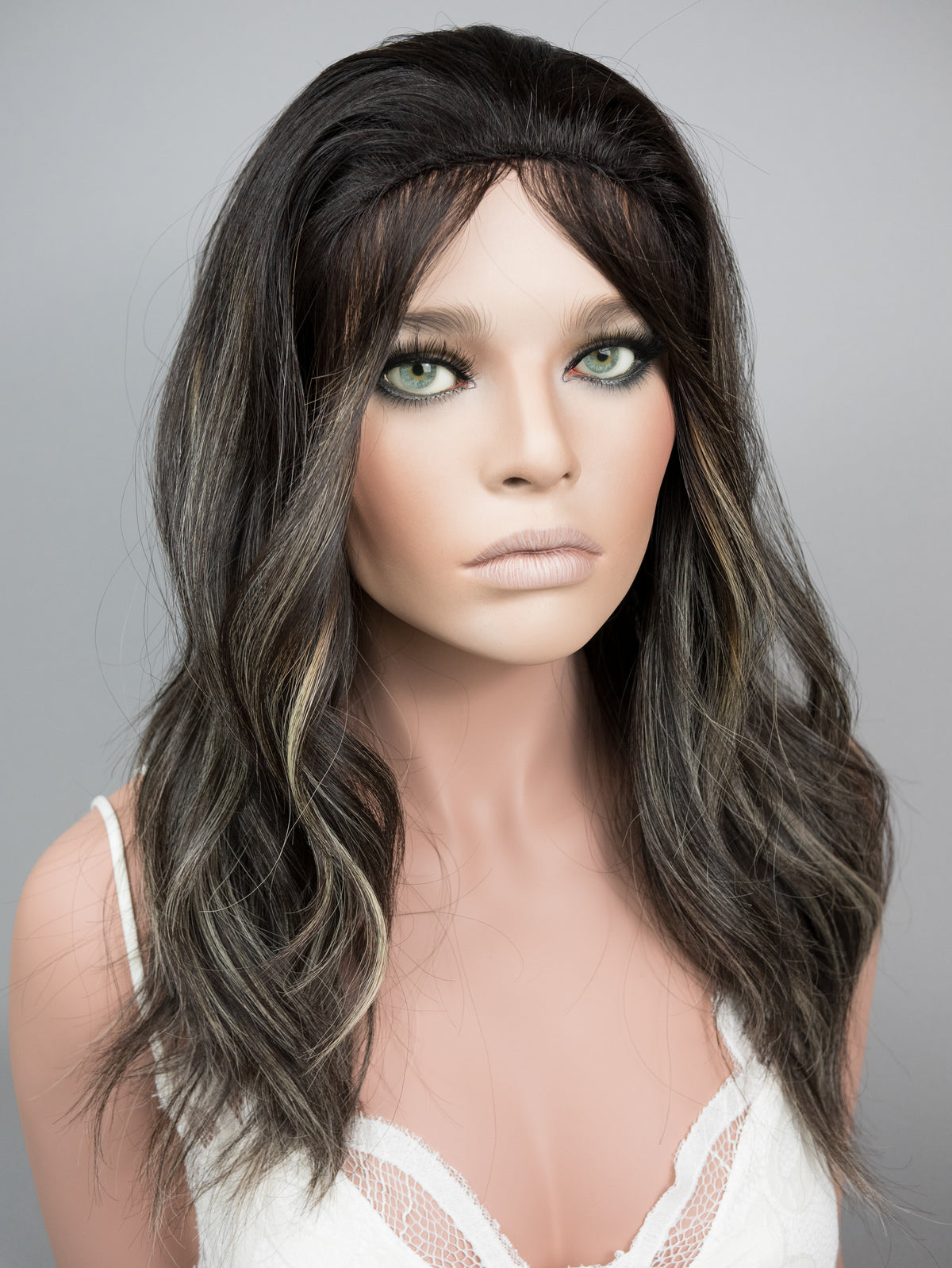 “RHIANNON HIGHLIGHT" Premium Pony Wig: Sz. S/M, 22-23"