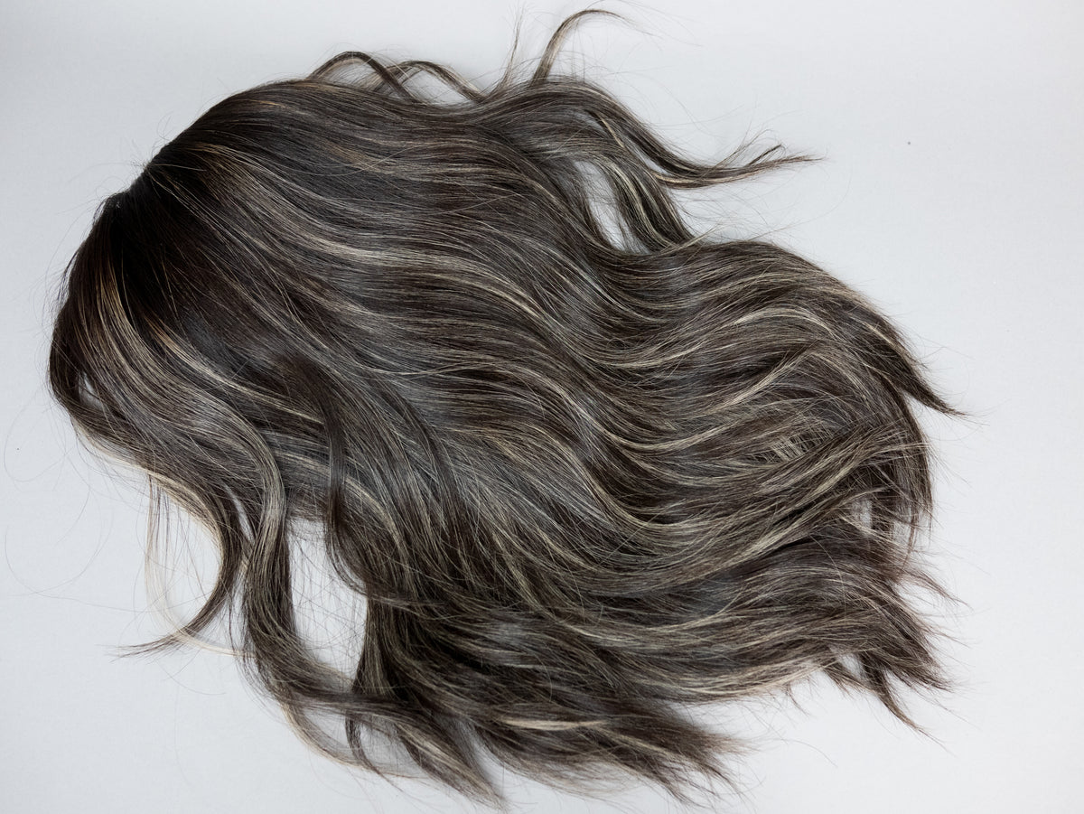 “RHIANNON HIGHLIGHT" Premium Pony Wig: Sz. S/M, 22-23"
