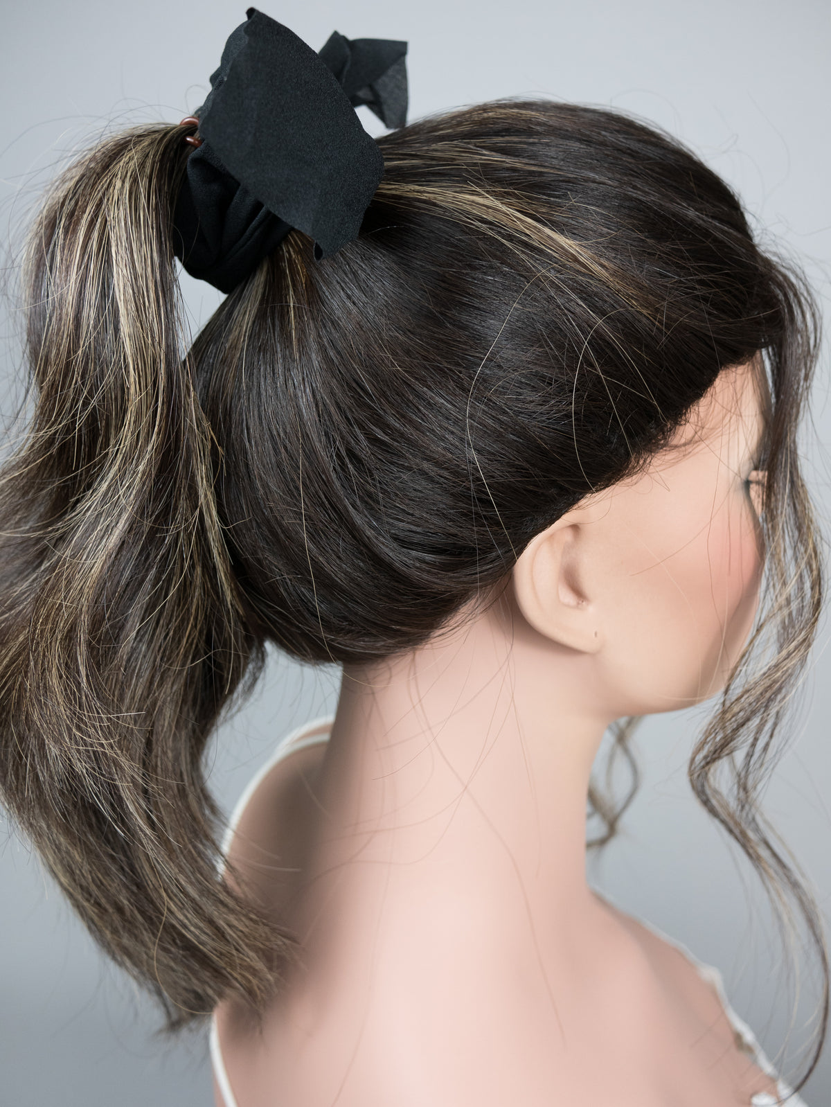 “LARK HIGHLIGHT" Premium Pony Wig: Sz. S/M, 23-24"