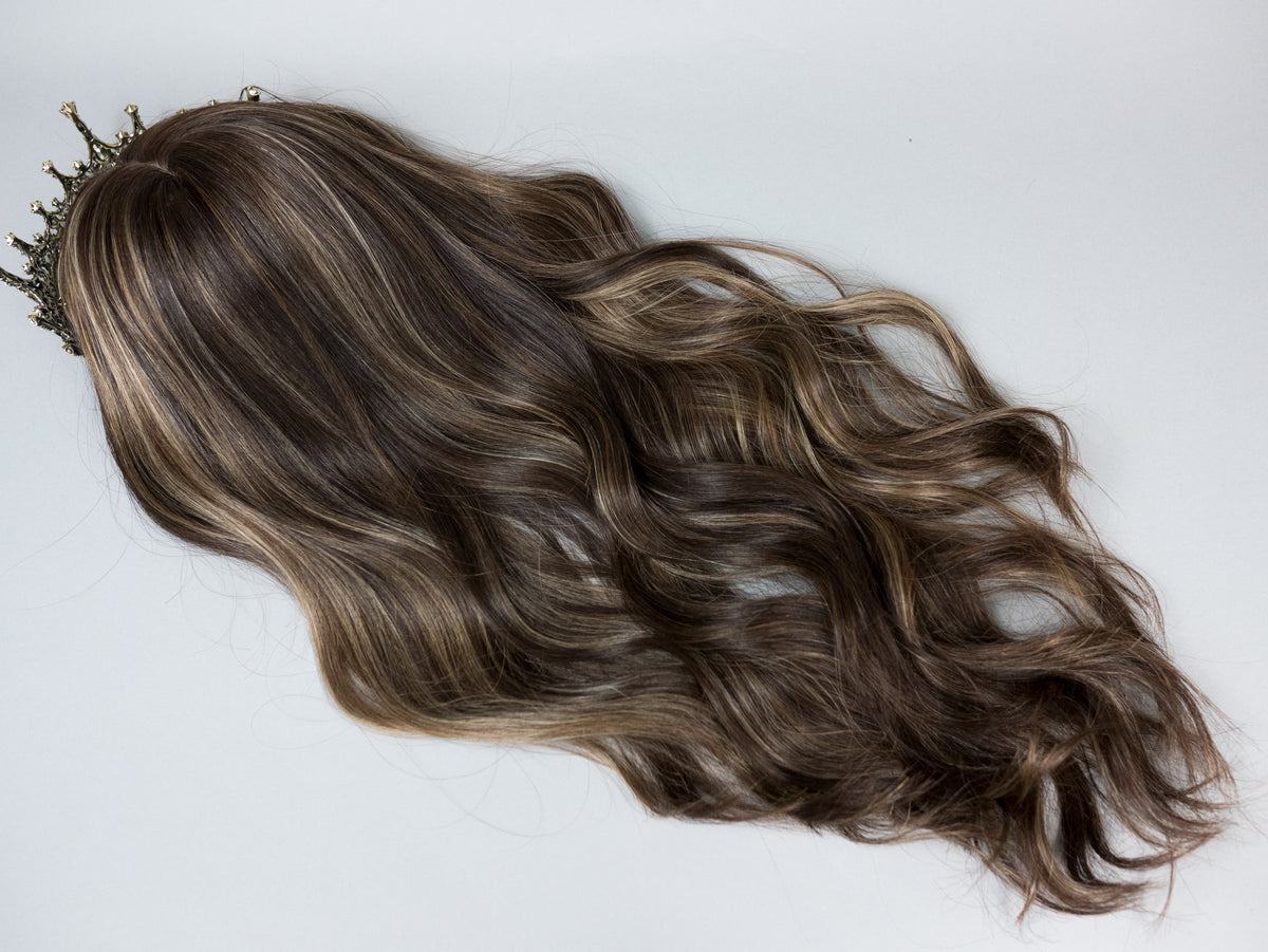 “DEIDRA" Premium Topper: Silk Top, 9x9, 26"