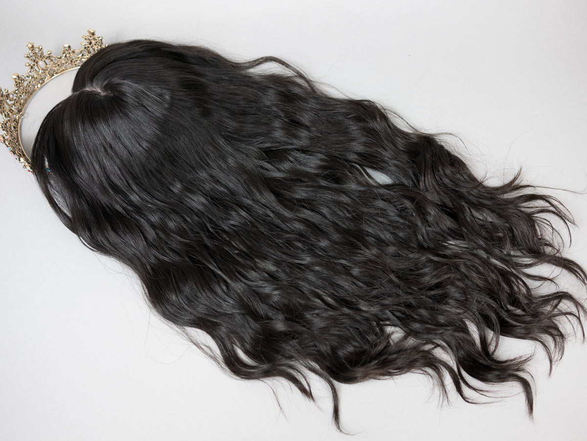 “RAVEN" Premium Topper: Silk Top, 9x9, 21-22", Curly