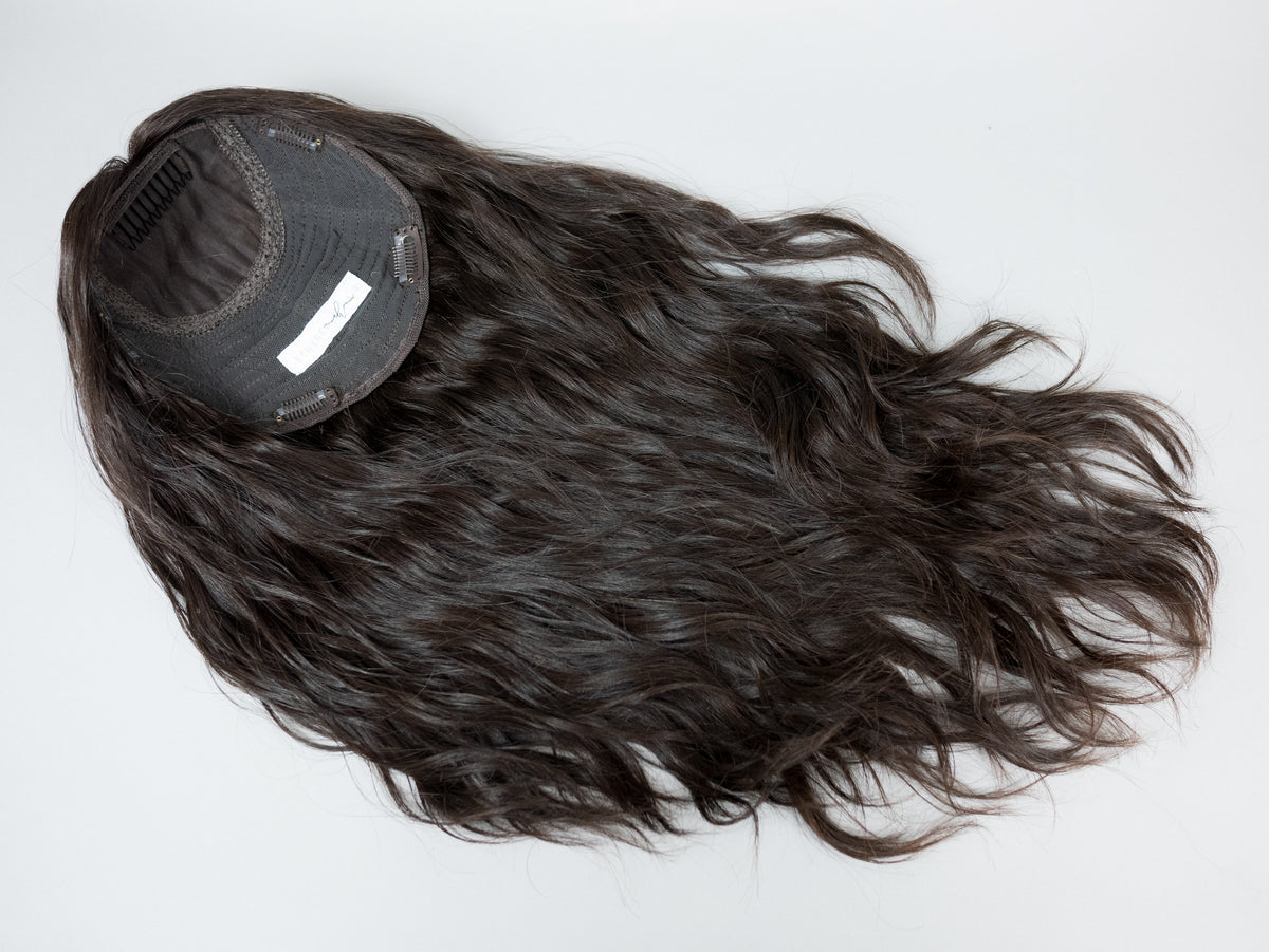 “LARK" Premium Topper: Silk Top, 8x8, 21", Wavy