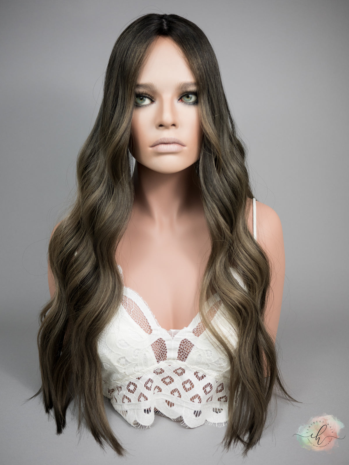 “SMOKED PEARL&quot; Exquisite Topper: Silk Top, 8x8, 27&quot;