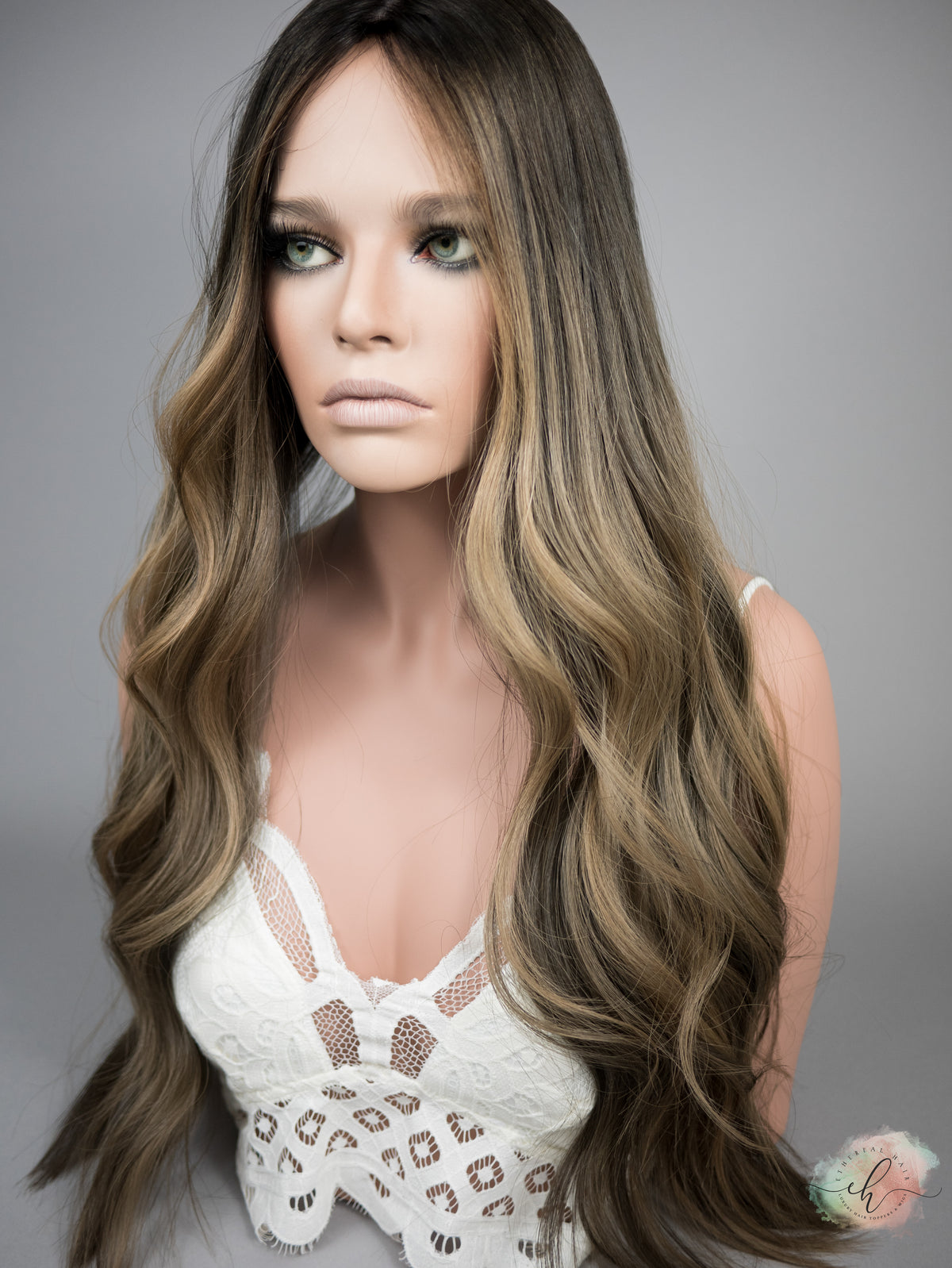 “WOODLAND BEAUTY&quot; Exquisite Topper: Silk Top, 8x8, 27&quot;