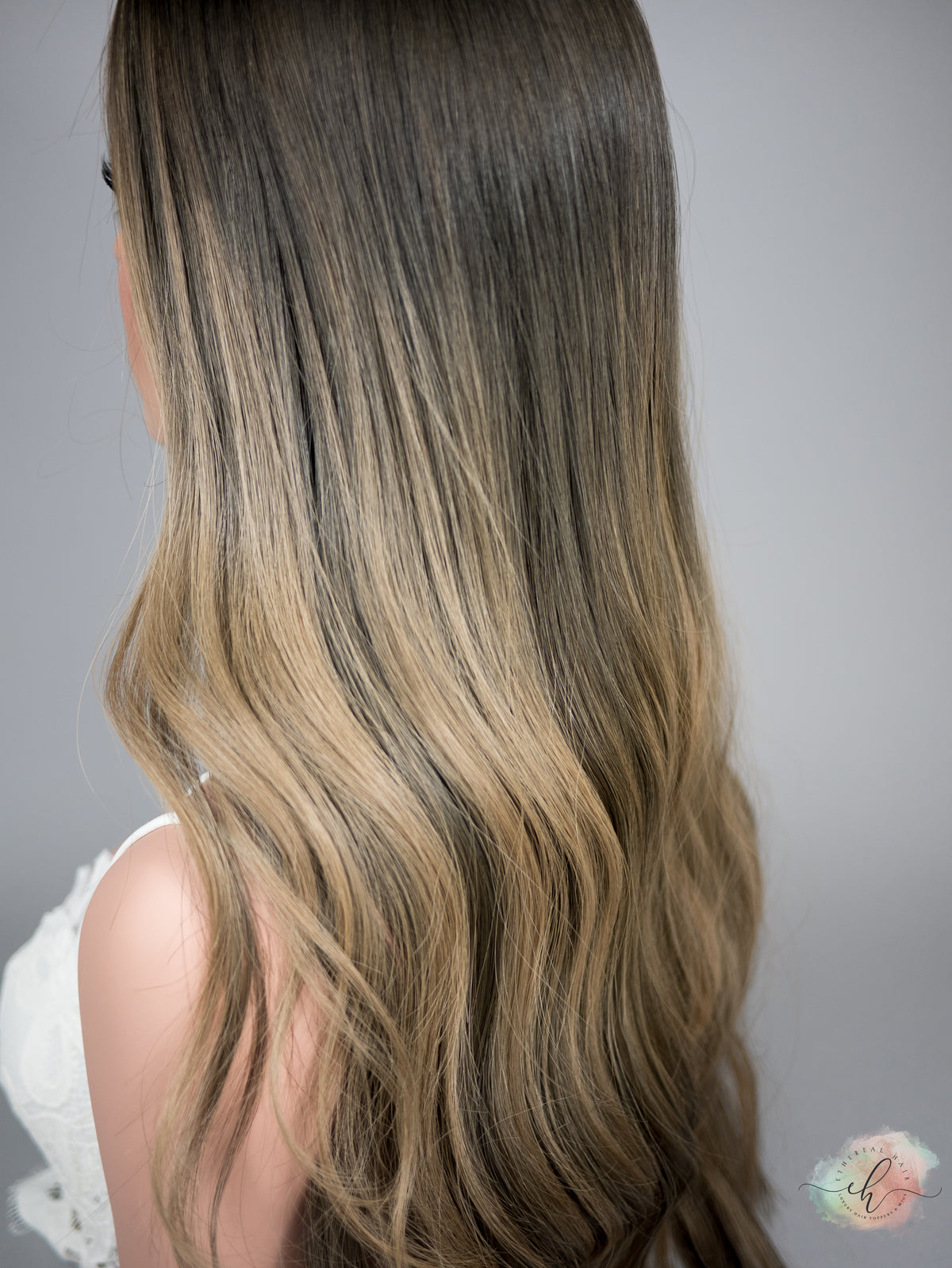 “WOODLAND BEAUTY&quot; Exquisite Topper: Silk Top, 8x8, 27&quot;