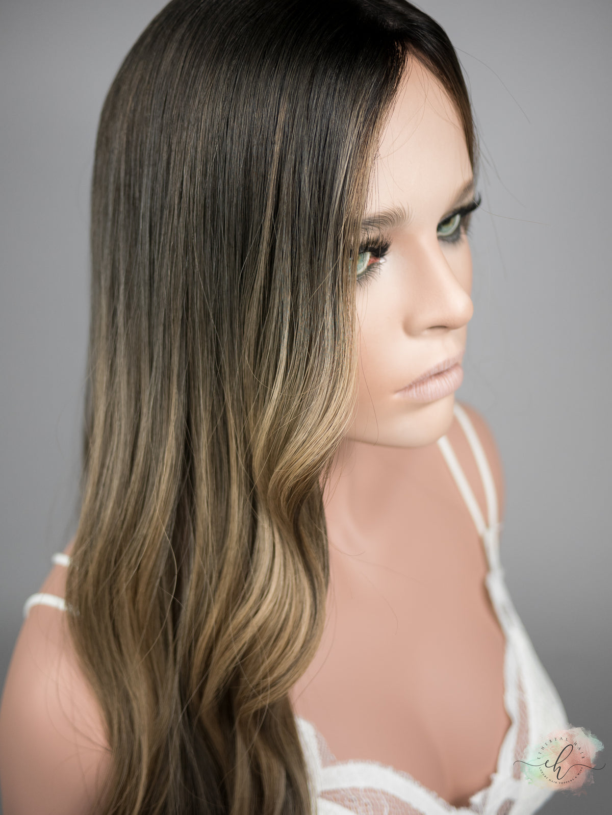 “WOODLAND BEAUTY&quot; Exquisite Topper: Silk Top, 8x8, 27&quot;