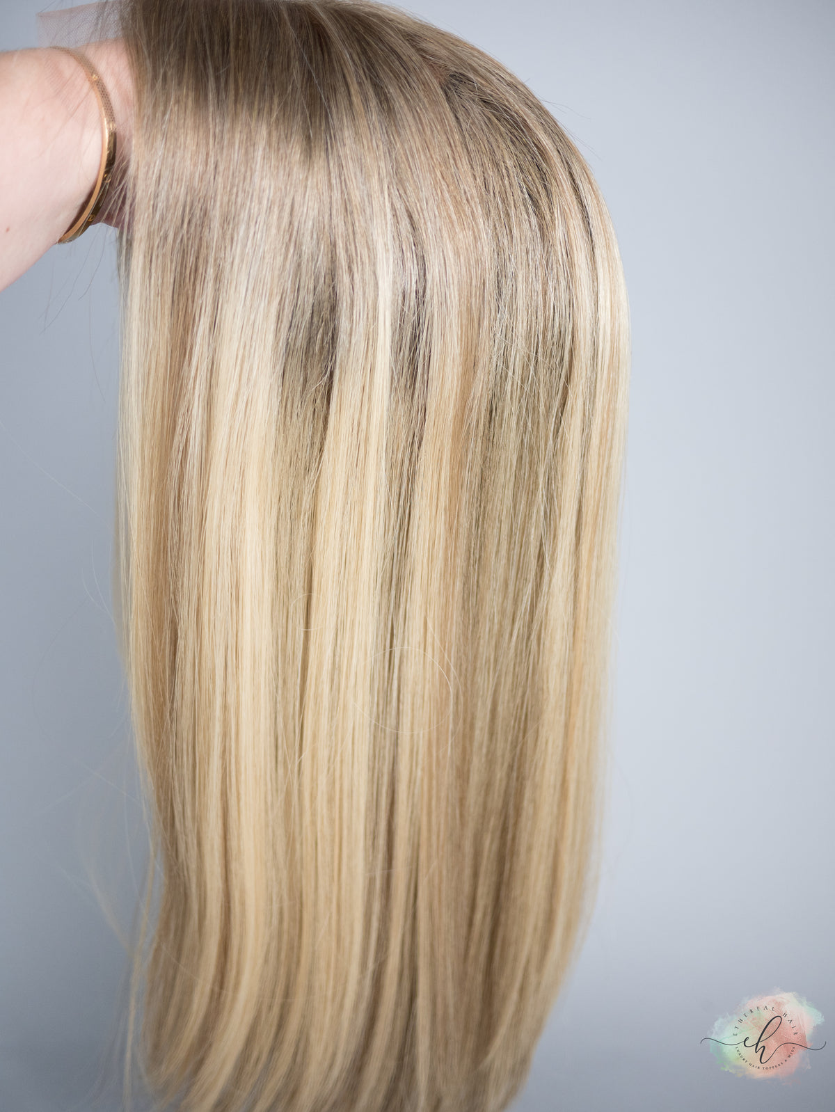 “VEE&quot; Premium Topper: Lace Top, 8x8, 21&quot;