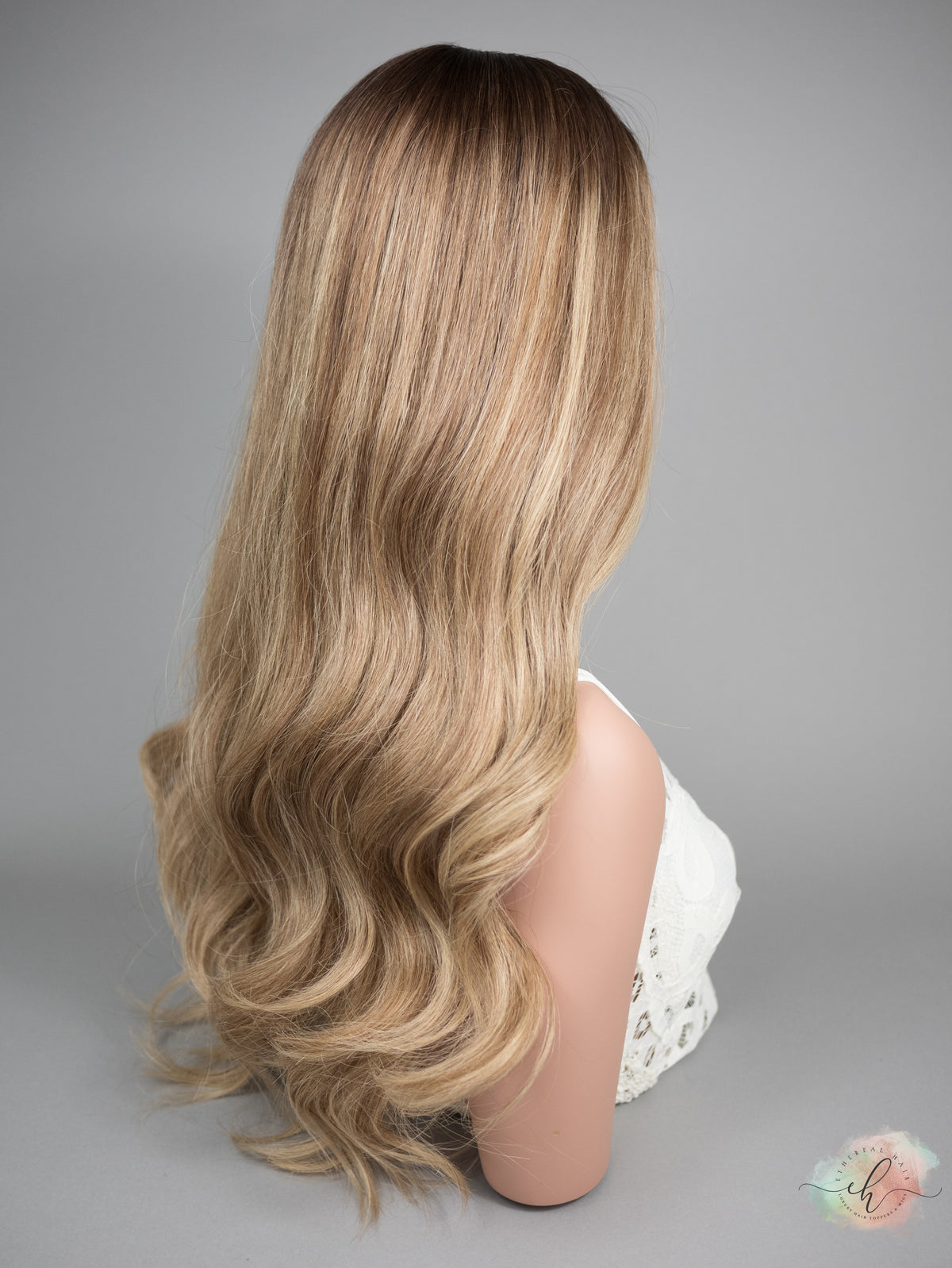 “SWEET AS CANDY&quot; Exquisite Topper: Silk Top, 9x9, 26&quot;