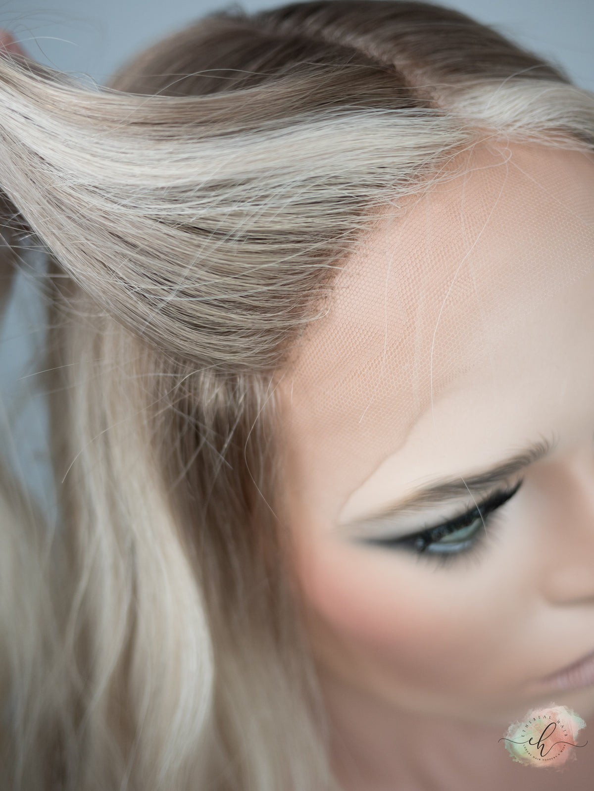 “OPULENCE&quot; Exquisite Wig: Lace Top, Sz. M, 23&quot;