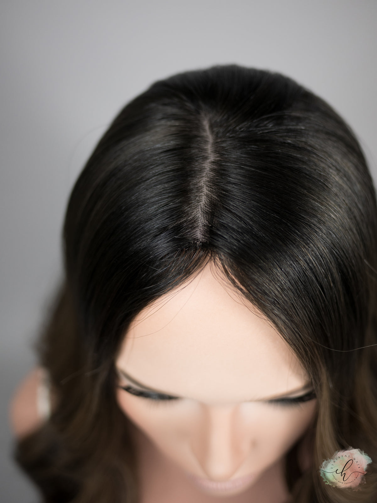 “MOSS&quot; Exquisite Topper: Silk Top, 8x8, 24&quot;