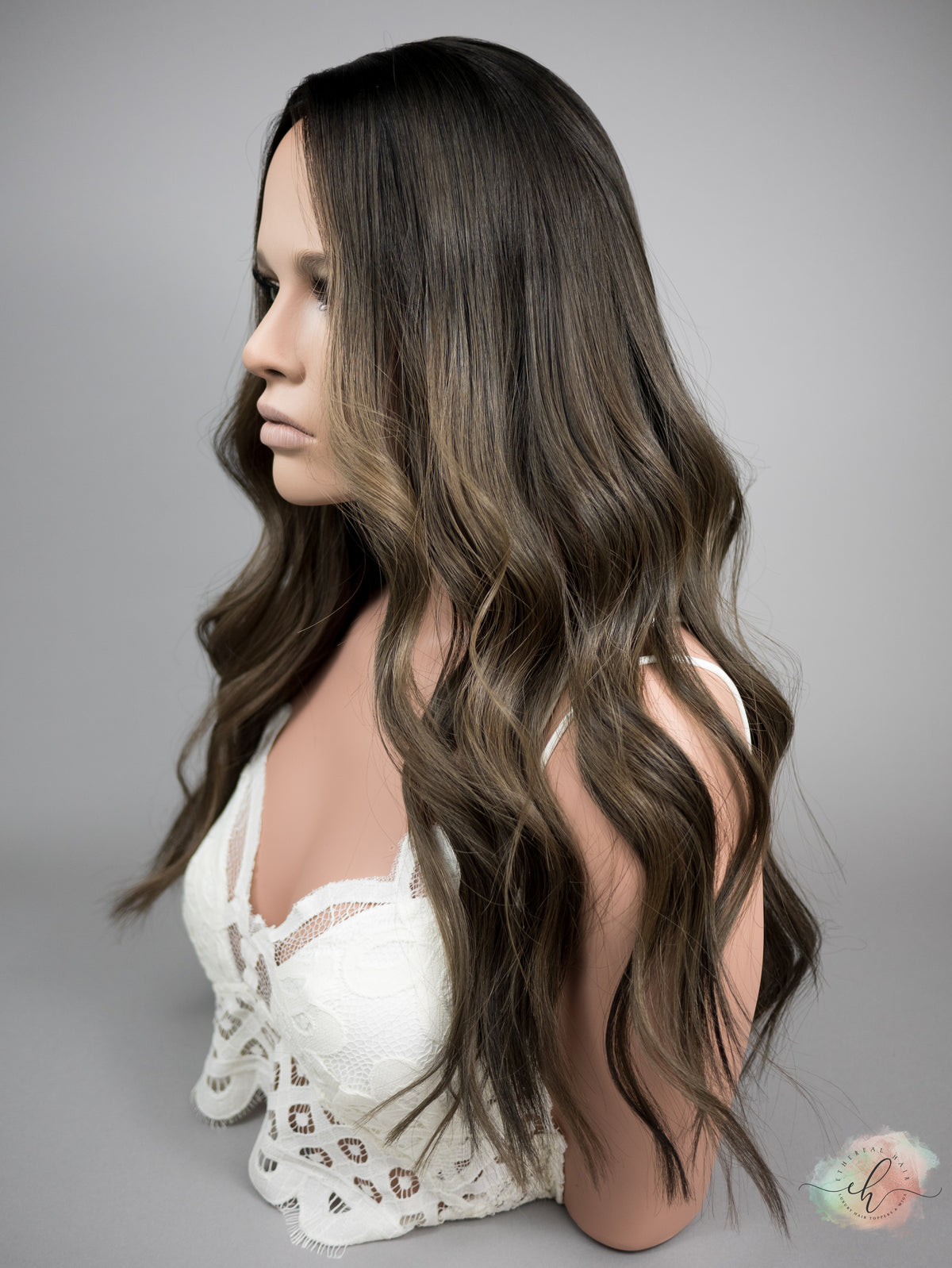 “MOSS&quot; Exquisite Topper: Silk Top, 8x8, 24&quot;