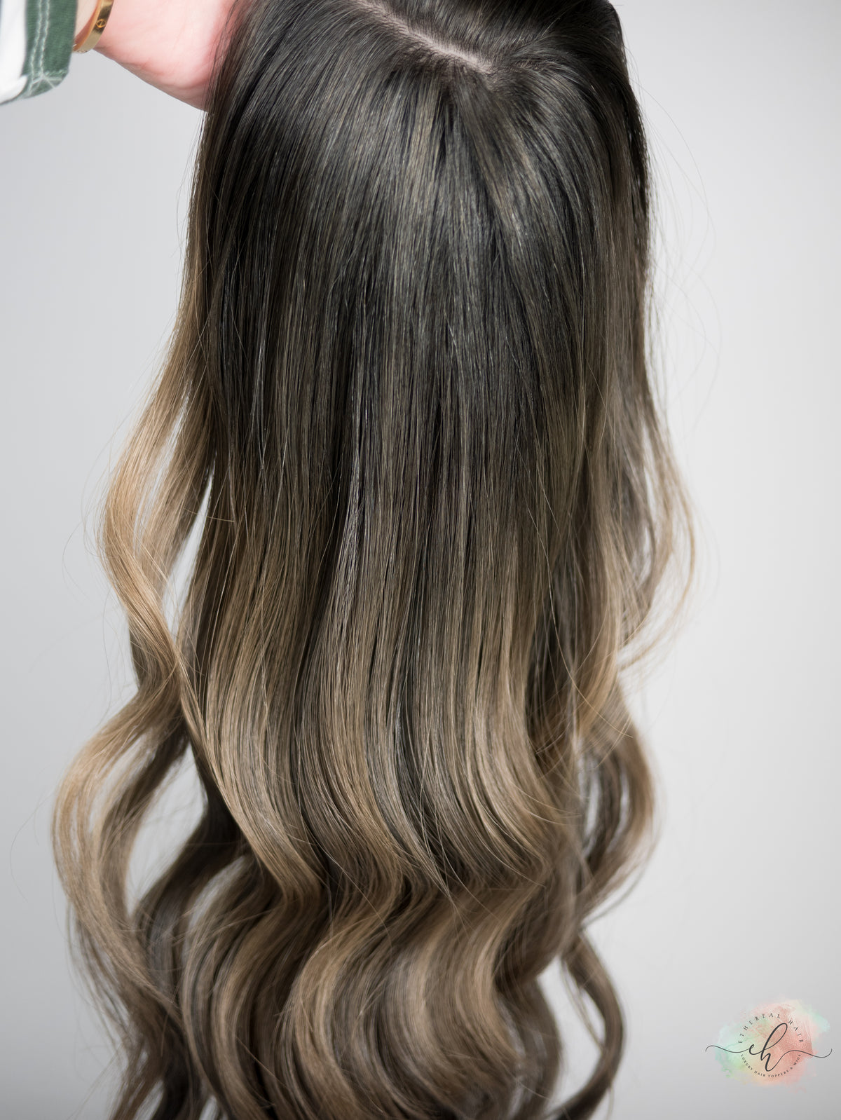 “MOSS&quot; Exquisite Topper: Silk Top, 8x8, 24&quot;