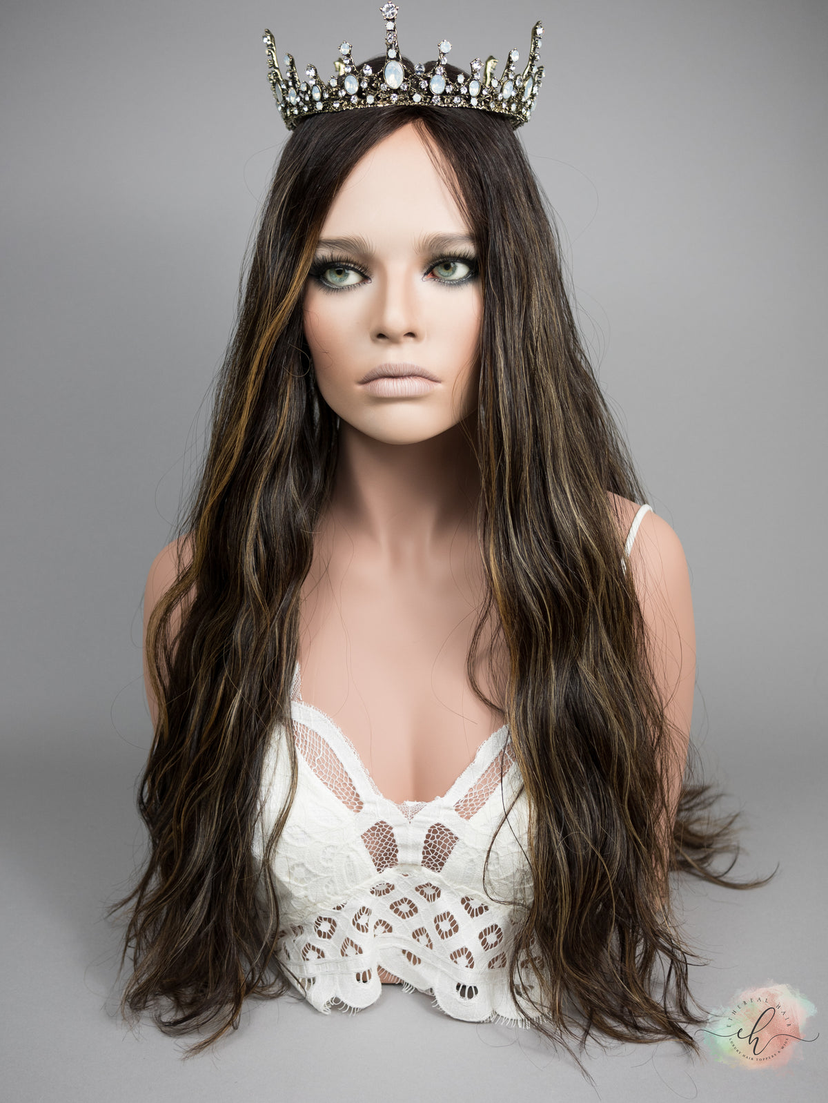 “PEPPA" Premium Topper: Silk Top, 9x9, 28", Wavy