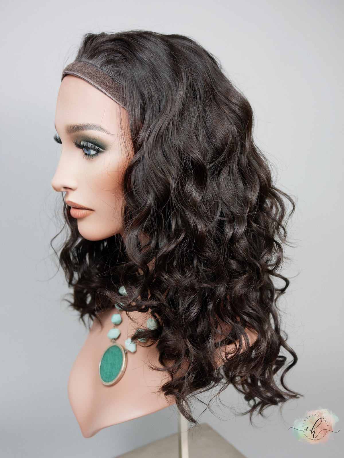 “LARK" Premium Pony Wig: Sz. M, 21", Curly